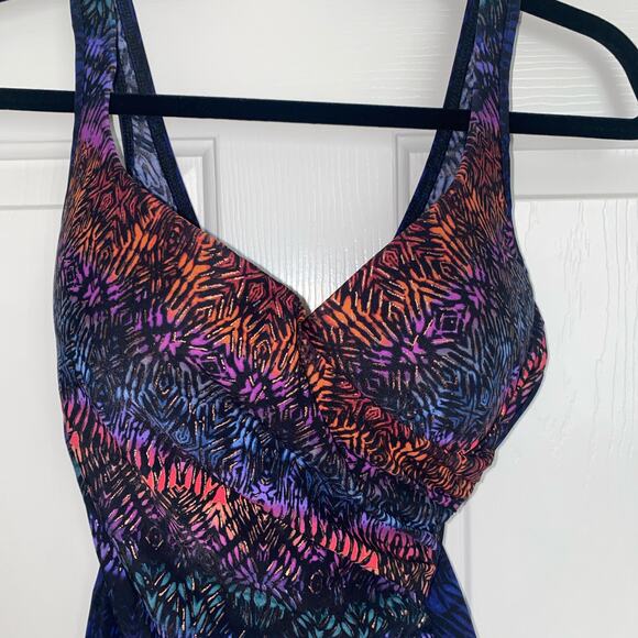 Miraclesuit Tramonto Belle It's A Wrap One Piece Swimsuit Size US 12 - Picture 2 of 6
